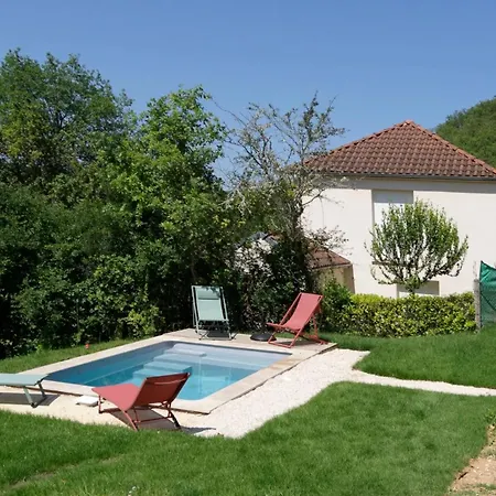 Сasa de vacaciones Les De La Vallée Du Céou *
