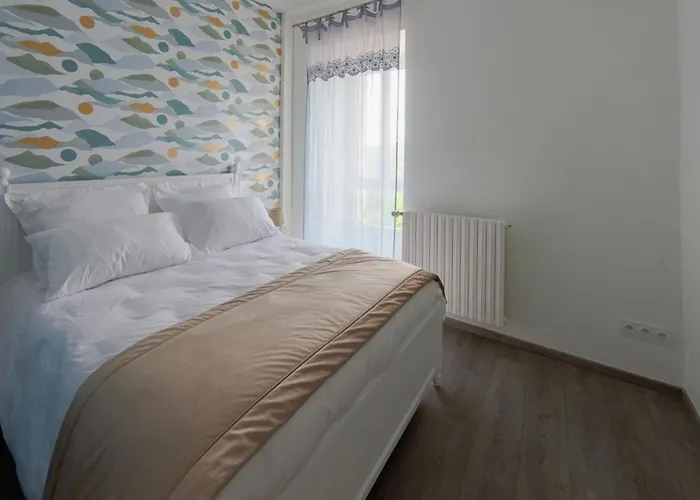 Dom wakacyjny Les De La Vallee Du Ceou Gourdon