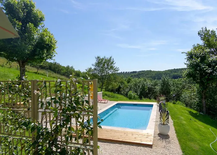 Dom wakacyjny Les De La Vallee Du Ceou Gourdon